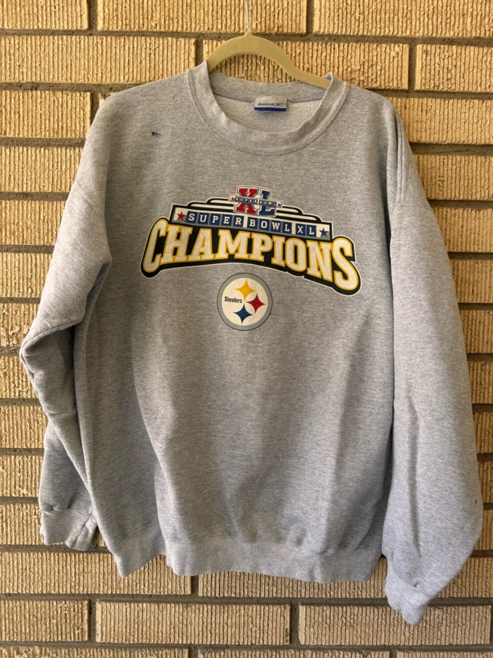 SUPERBOWL XL STEELERS CHAMPIONS Reebok Crewneck Sweatshirt - L